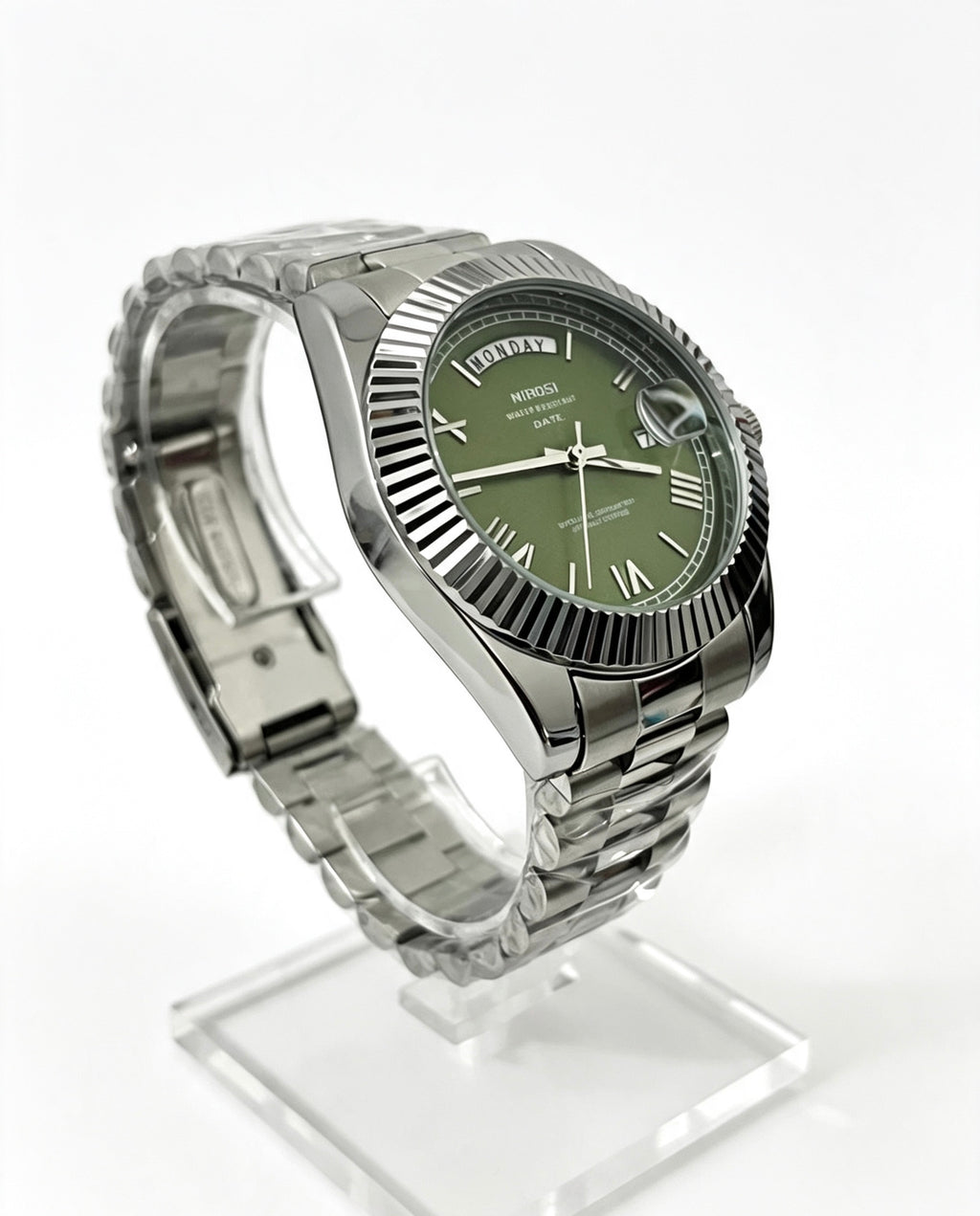 NIBOSI MENS DAY DATE WATCH - SILVER/OLIVE GREEN