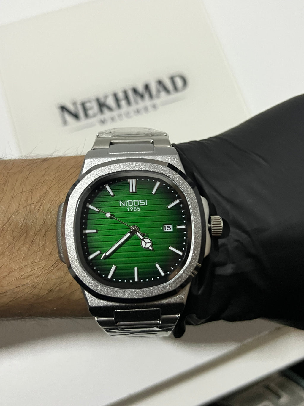 NIBOSI Mens Square Watch — Green Dial — Silver Stainless Steel — Bold Luxury