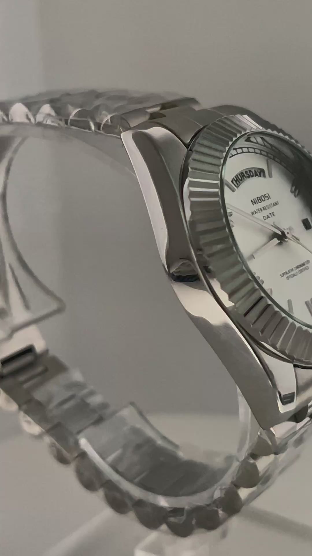 NIBOSI Mens Day-Date Watch — Silver Dial — 40mm Stainless Steel