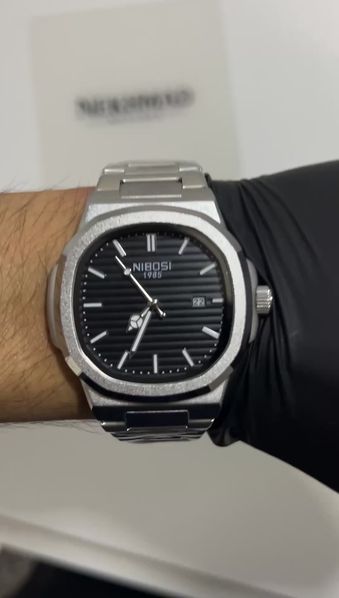 NIBOSI Mens Square Watch — Black Dial — 43mm Stainless Steel