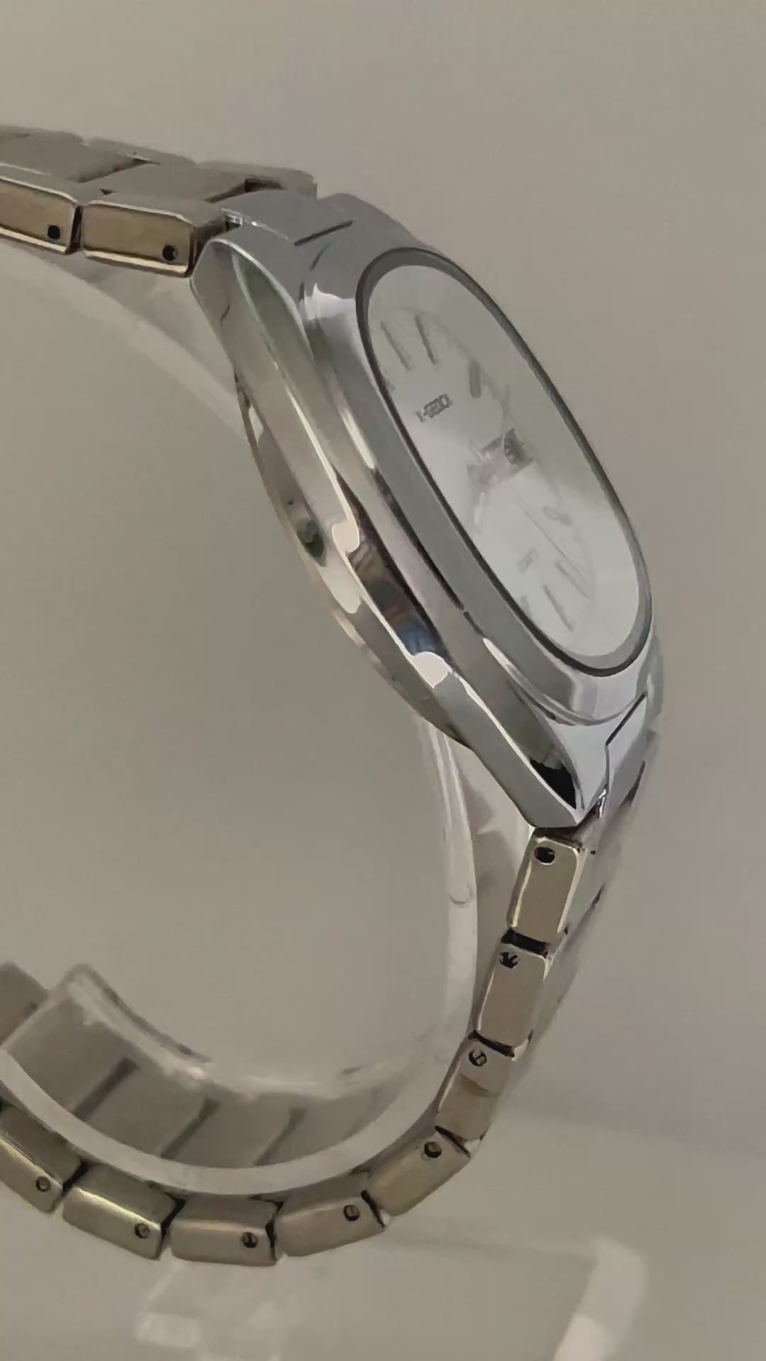 X-GEOCK Womens Square Watch  — White Dial — 35mm Stainless Steel